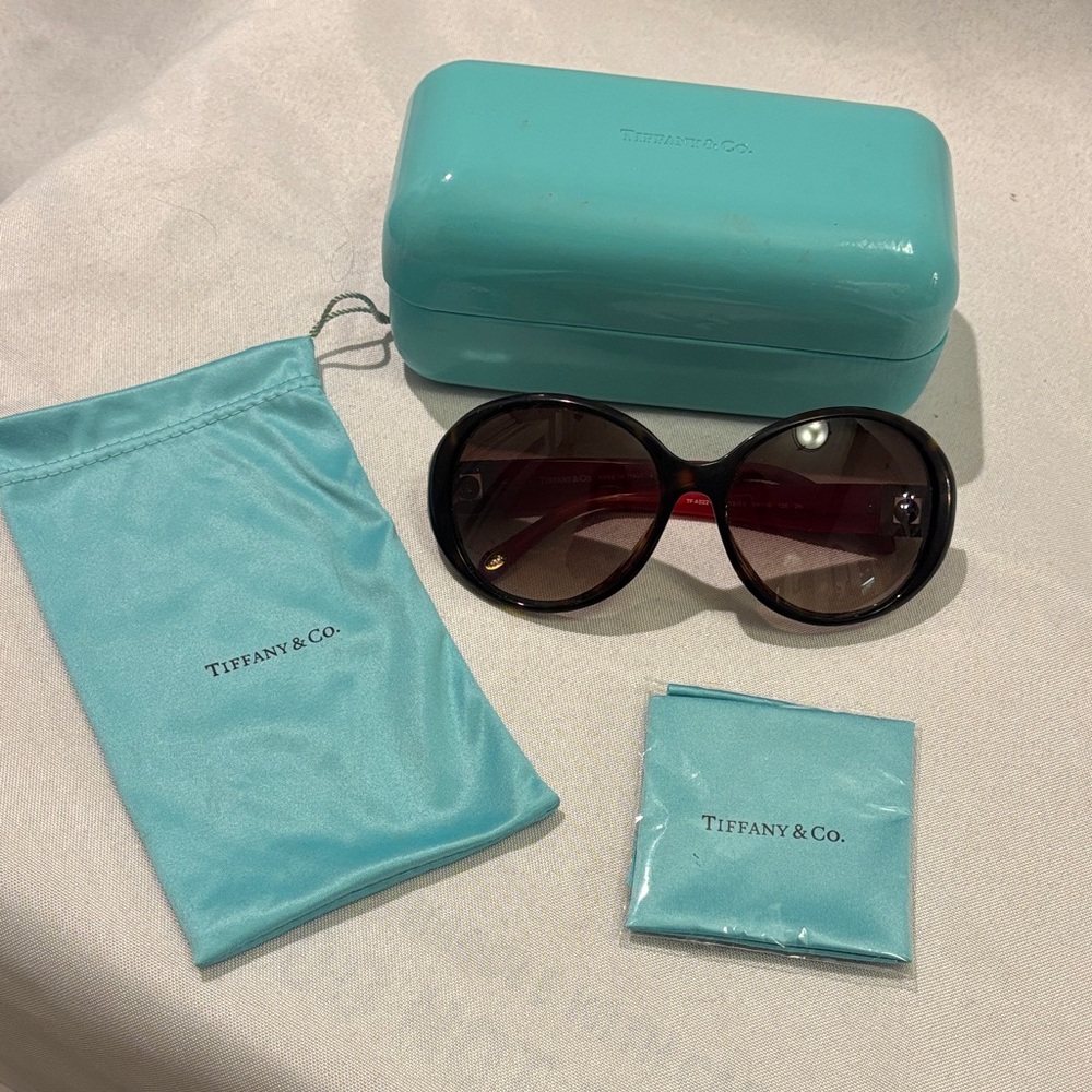 Tiffany & Co. Sunglasses with Blue Case